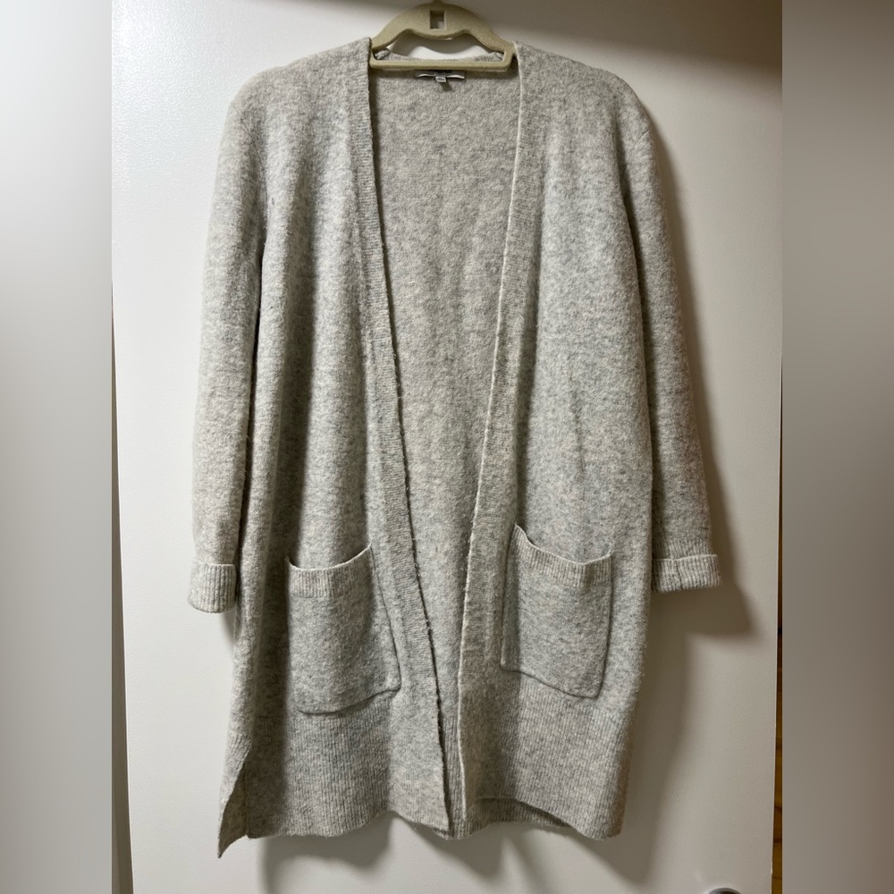 Madewell Kent Cardigan in Gray - Great Condition